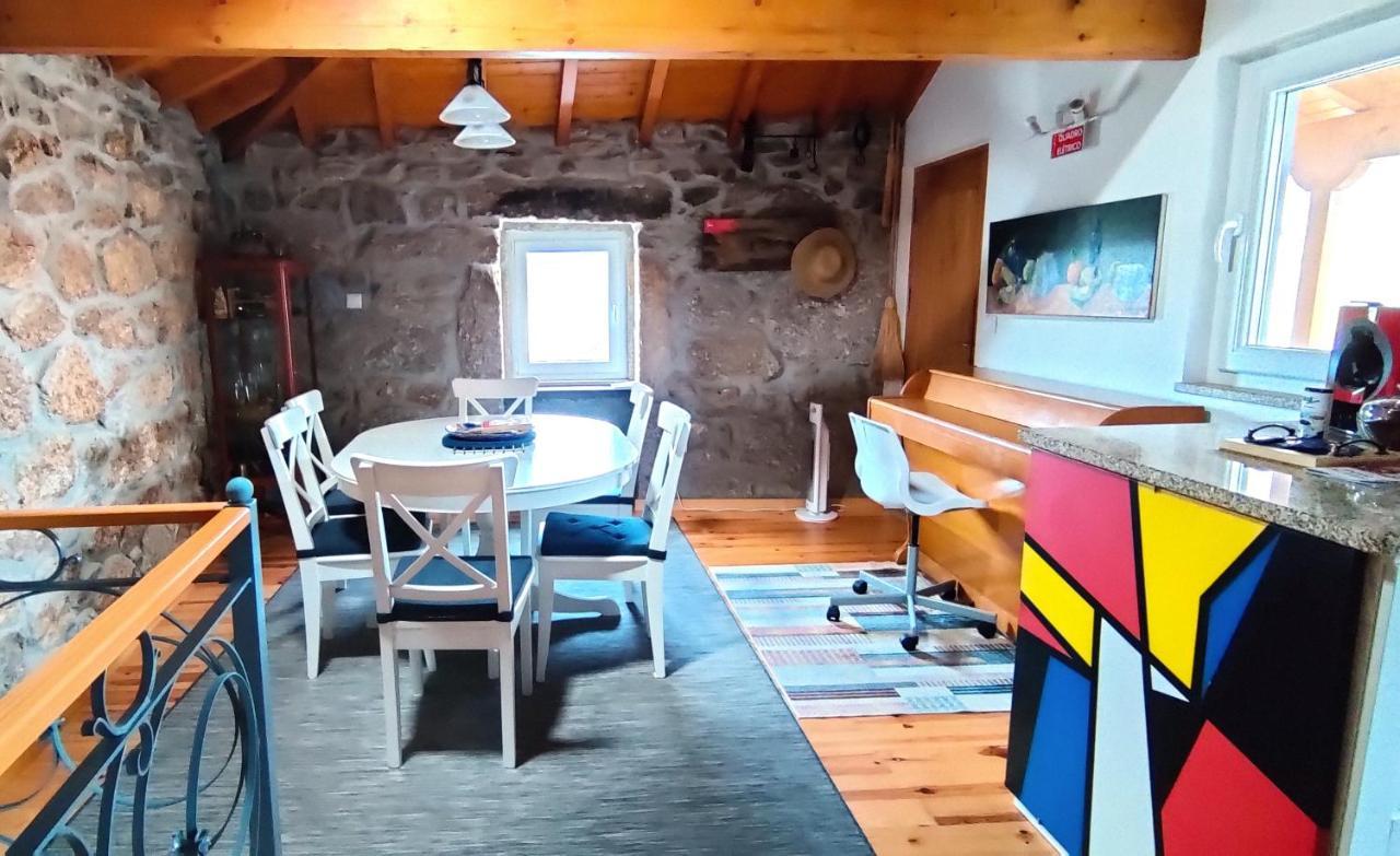 Casa Rural D 'Avo - Sossego Do Campo - 5 Adultos Alhais المظهر الخارجي الصورة