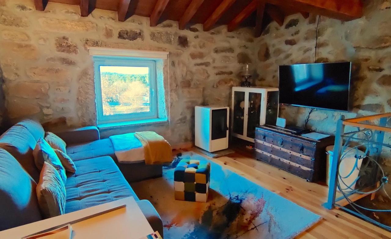 Casa Rural D 'Avo - Sossego Do Campo - 5 Adultos Alhais المظهر الخارجي الصورة